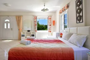 Beachfront Family Luxury Villa Jolie: tennis, pool, jacuzzi, sauna, ping-pong... - Image 2