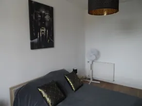 Nice little apartment in Montluçon - Image 3