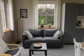 2 bedroom apartment with farm view and garden - Image 5