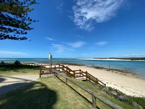 Gorgeous 1 BR Apt- Caloundra - Image 3