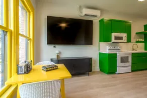 UO-Inspired 1BR+Kitchen/W&D at5th St Market, 86”TV - Image 5