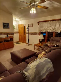 Peaceful 3 bedroom cabin on UTV/snowmobile trails - Image 5