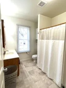 Eagle Point, River Area Getaway 2BR 1BA - Image 2