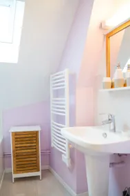 2-room Apartment with Wifi in Cauterets - Image 5
