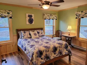 A Belgrade Lakes Destination, Very Private, Tranquil [Handicap Accessible] - Image 5