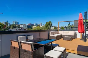 Walk to CapHill 4B2B Designer Home w/ Rooftop deck - Image 3