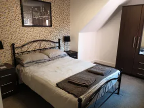 2 x bedroomed en-suite apartment in Barrow - Image 5