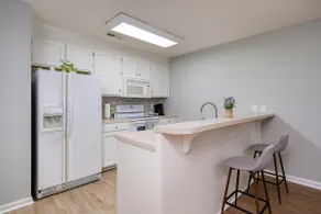 *NEW* COZY RETREAT, 5 minutes from SHAW & Sumter! - Image 4