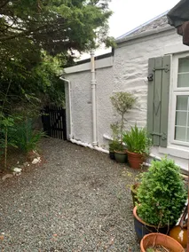 Agréable appartement adapté aux familles avec jardin | Vue plage | Avec animaux autorisés - Image 2