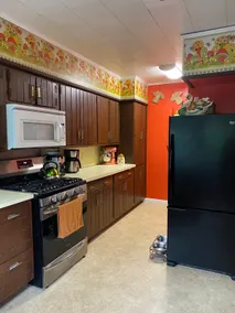 Large, Beautiful Mid Century Mountain House..... - Image 3