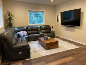 Rustic Modern Chalet on Seven Acres at Sundance - Image 5