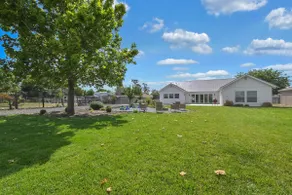 Modern Farmhouse | Dog Friendly|Hot tub & Fire Pit - Image 2