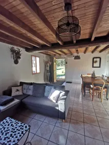Beautiful house surrounded by nature 10 minutes from the city - Image 5
