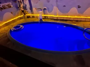 Nice house with pool - Image 3