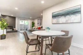 ★ 2BR Modern Home ★ 11 mins to downtown Sacramento - Image 4