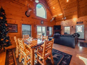 The Secluded Valley, Romantic, Fireplace, Hot Tub - Image 4