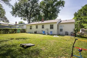 NEWLY renovated | 7 Mins to Arrowhead | Fast WiFi - Image 4