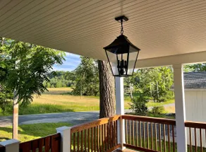 Luxury Historic School House Cottage - Image 3