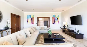 Luxury 8 Bed Villa with Sea, Golf + Mountain Views - Image 5
