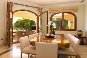 Luxury 8 Bed Villa with Sea, Golf + Mountain Views - Image 4