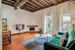 Trastevere Pool & Garden - Image 3