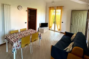 Mauro's House - Sea and bike path within walking distance - Image 2