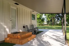 Bayou Retreat-Located on Tranquill Bayou Lafourche - Image 4