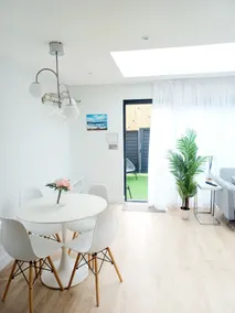 AIR CON Modern 2BR House with Garden Near Beach - Image 2