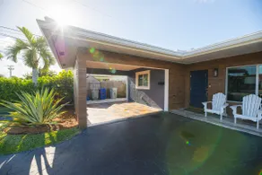IN THE HEART OF SUNNY POMPANO BEACH - Image 2