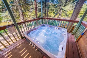 River, Hot Tub, King Beds, Walk Into Nat`l Park - Image 3