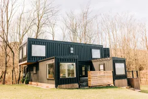 [Six-Container Home]With panoramic views + Hot Tub - Image 2
