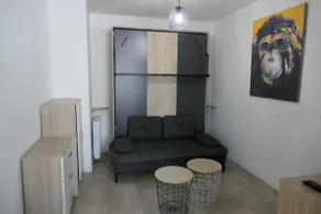 Studio with private parking Fresnay-sur-Sarthe - Image 3