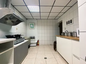 Private 1-11 people with parking, pool table, board games, Netflix/Donghai Business District, Art Street <See description for number of people> - Image 4