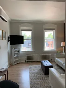 Cute & Quaint 1 bedroom in Elmvale with Parking - Image 3