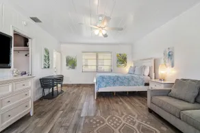 #15-Studio Apt. Steps from beach and Atlantic Ave - Image 4
