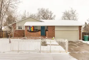 Cozy Basement Apartment With Separate Entrance - Image 3