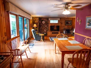 My North Bay Getaway—four season, lakefront home - Image 2