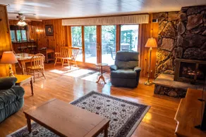 My North Bay Getaway—four season, lakefront home - Image 4