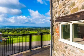 Mountain & Sea Views + Epic Sunsets | Barn - Image 2