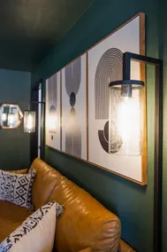 Compass NORTH! A Boho Bungalow • Fast Wi-Fi • A/C - Image 4
