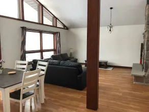 Adorable 4 bedrooms, 3 bathrooms 4-season cottage - Image 4
