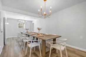 MAGNOLIA BARN \\\\ 7-8 Bedrooms \\\\ 8+ Parking Spots \\\\ 2 Miles from FSU\\Capitol - Image 5