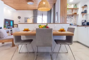 An ideal country house for couples to get away. - Image 5