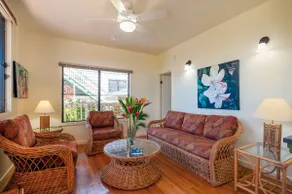 Aloha Type with Free Parking & Wifi - Image 3