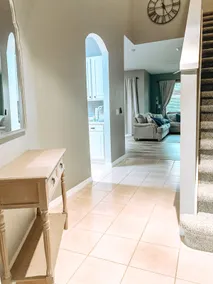 Newly Renovated Townhouse! 10 min from the beach - Image 2