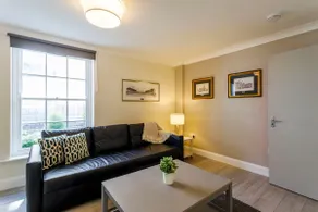 Lovely 2-bed apartment in the heart of Dublin City - Image 4