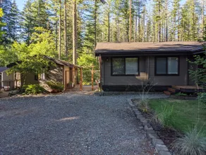 Rattlesnake Lake Rec Area Cabin - Image 5