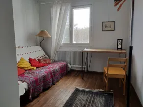 A peaceful apartment close to nature. - Image 5