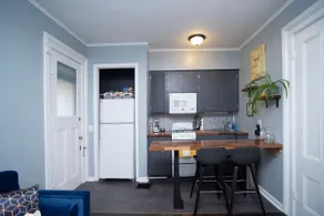 Fully furnished 1 bedroom with free off st parking - Image 3