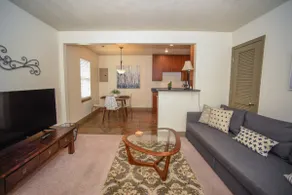 Bright & Quiet 1BR w/ Kitchen, Backyard + Parking - Image 5